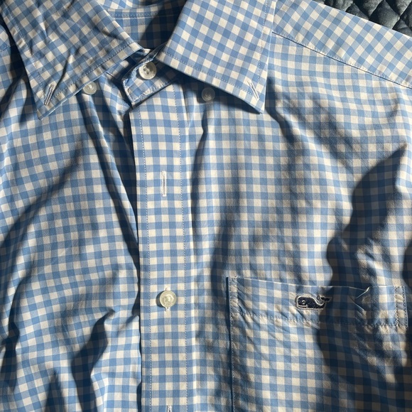 Handsome collection of five men’s XS Vineyard Vines long sleeve oxfords - Picture 10 of 11